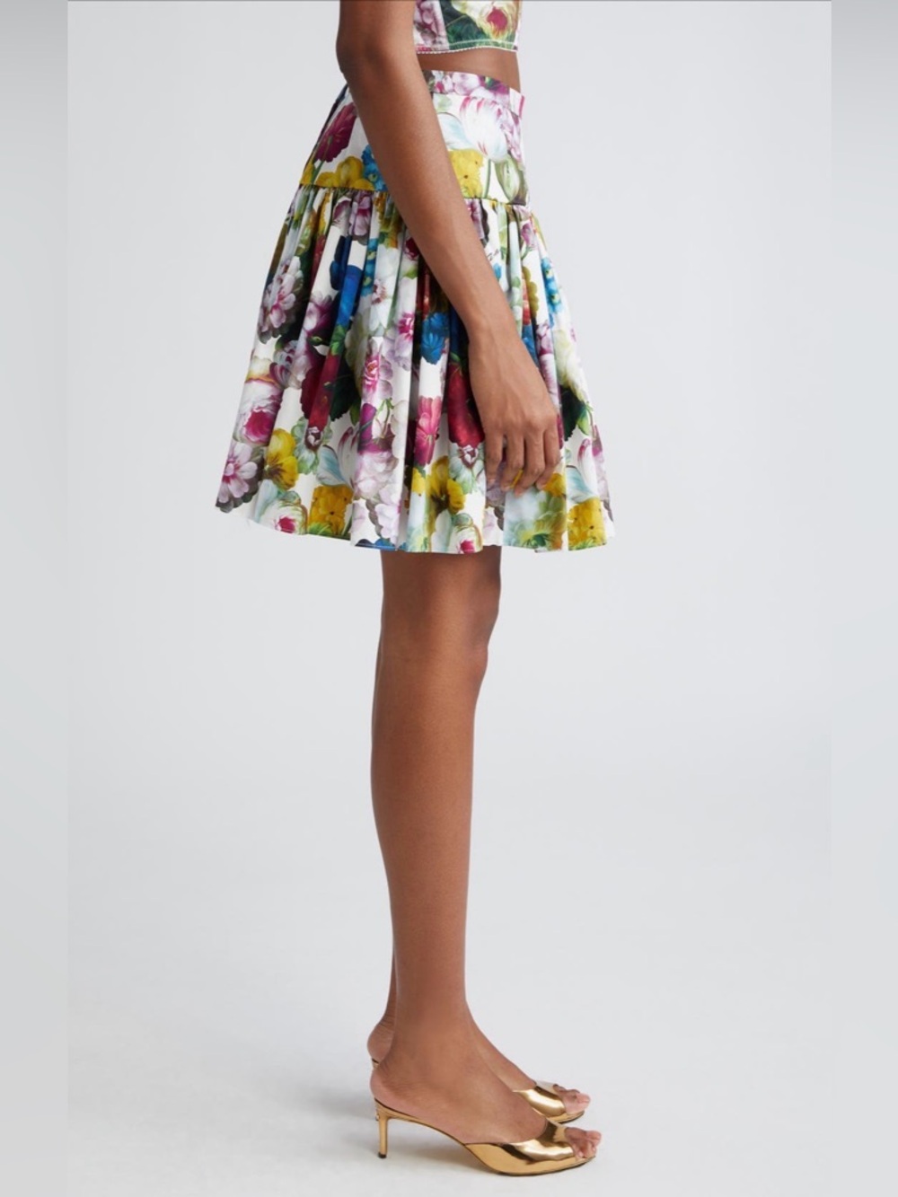 Dolce & Gabana ✨ Matching Set ✨ Nocturnal floral print top and skirt LIKE NEW - Picture 7 of 17